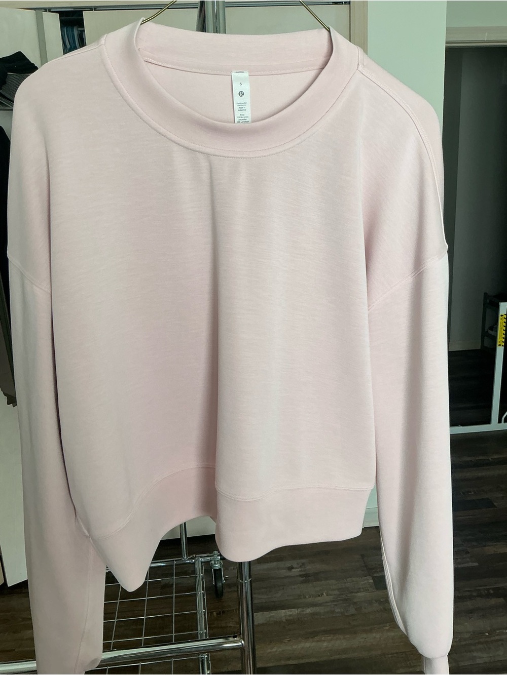 Lululemon Softstreme Oversided Crop - Picture 1 of 4
